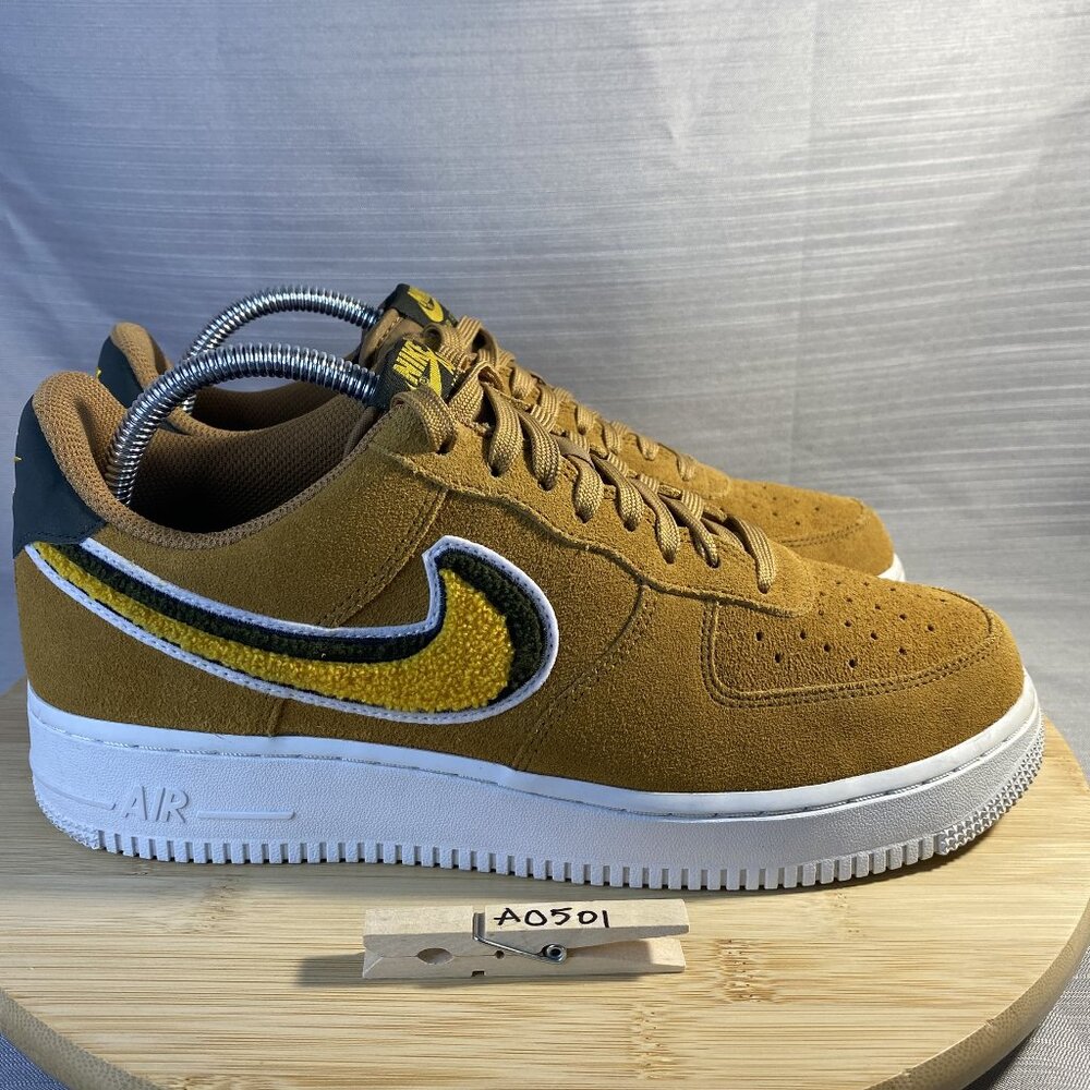 Nike Air Force 1 Mens Yellow Varsity Green Suede Sz 8.5M Sneakers Shoes A0501